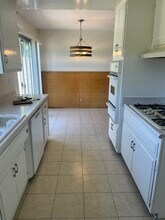 4921 Scenario Dr in Huntington Beach, CA - Building Photo - Building Photo