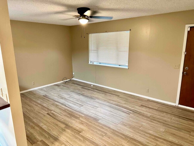 508 Mustang Dr in Heber Springs, AR - Foto de edificio - Building Photo