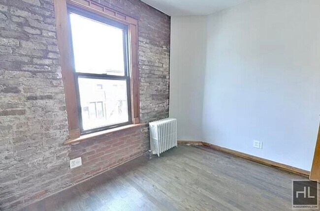 3 BED WITH PRIVATE ROOF DECK IN PRIME EAST in New York, NY - Building Photo - Building Photo
