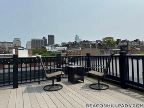 88 W Cedar St in Boston, MA - Foto de edificio - Building Photo