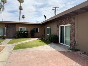 37156 Palo Verde Dr, Unit 6 in Cathedral City, CA - Building Photo - Building Photo