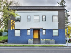 St Johns Apartments in Portland, OR - Building Photo - Building Photo