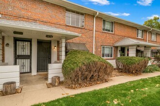 1456 Galena St in Aurora, CO - Building Photo - Building Photo