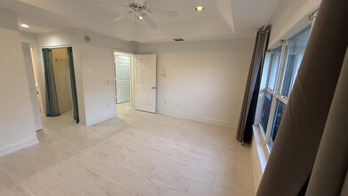 1802 Blue Heron Ln in Fort Pierce, FL - Building Photo - Building Photo