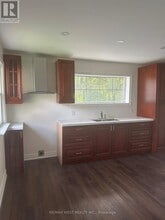 6398 Kingston Rd in Toronto, ON - Building Photo - Building Photo