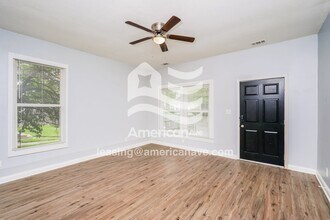 2208 Lytle St in Louisville, KY - Building Photo - Building Photo