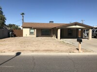 108 N Los Robles Dr photo'