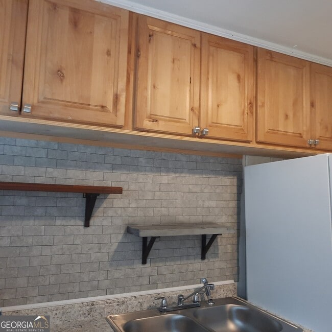 1638 E Woodberry Ave in Atlanta, GA - Building Photo - Building Photo