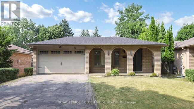 property at 42 Castle Harbour Ln