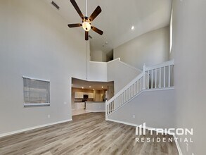 11101 Robin Lake Ct in Riverview, FL - Building Photo - Building Photo