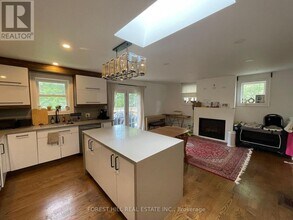 284 Hounslow Ave in Toronto, ON - Building Photo - Building Photo