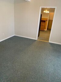 148 Elm St, Unit 3. Main 3 bed photo'