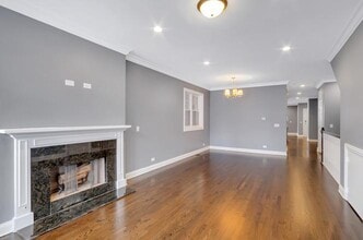 2417 W Fillmore St in Chicago, IL - Building Photo - Building Photo