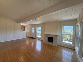 78 Lincoln Park in San Anselmo, CA - Building Photo - Building Photo