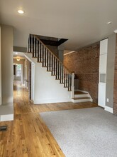 1339 W North Ave, Unit Floor1 in Pittsburgh, PA - Building Photo - Building Photo