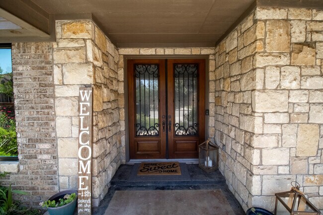 306 N 10th St in Wolfforth, TX - Building Photo - Building Photo