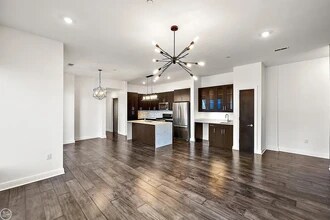 438 Selden St, Unit Apt 301 in Detroit, MI - Building Photo - Building Photo