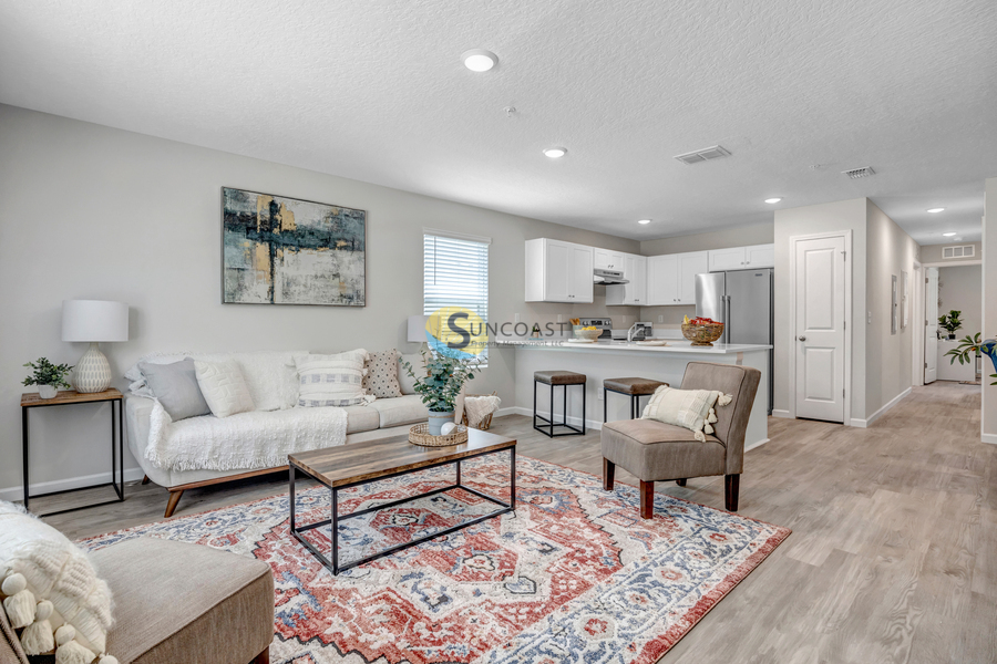 6427 Breezy Oaks Wy in Jacksonville, FL - Building Photo