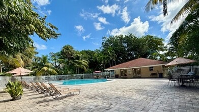 Sabal Pointe Apartments in Palm Springs, FL - Building Photo - Building Photo