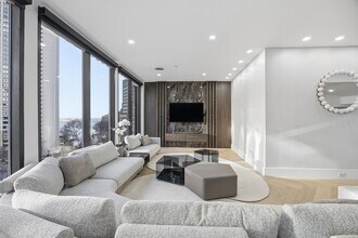 125 Broad St in Boston, MA - Building Photo - Building Photo