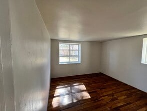 410 Liebert St in Taos, NM - Building Photo - Building Photo