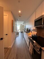 364 NW 22nd St, Unit S18 in Miami, FL - Building Photo