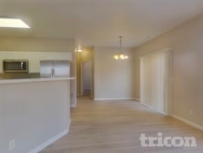 9615 Stoney Creek Way in Reno, NV - Foto de edificio - Building Photo