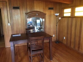 5027 Campanile Dr in San Diego, CA - Foto de edificio - Building Photo