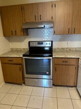 6446 Pennsylvania Ave in New Port Richey, FL - Building Photo - Building Photo