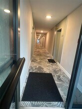 4013 N Ocean Dr, Unit 301 in Lauderdale-by-the-Sea, FL - Building Photo - Building Photo