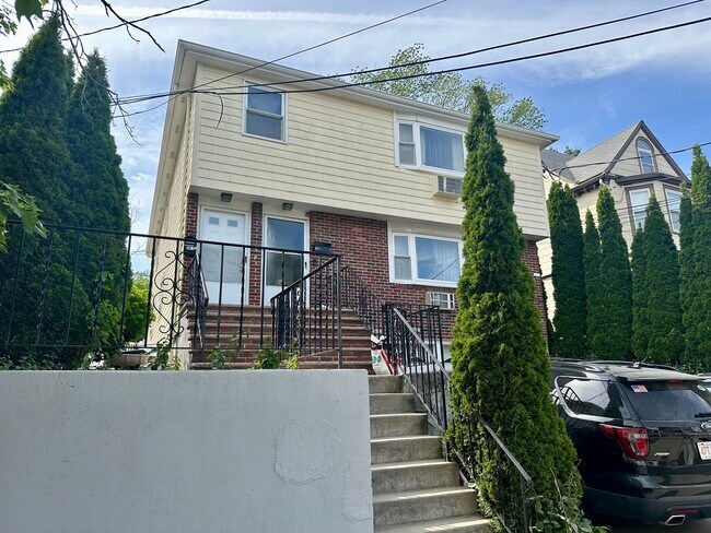 34 Olcott St, Unit A