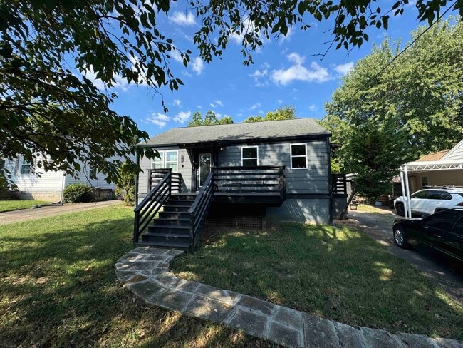 property at 809 Washington Ave