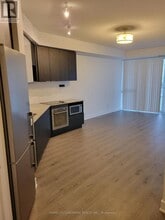 99 The Donway W in Toronto, ON - Building Photo - Building Photo