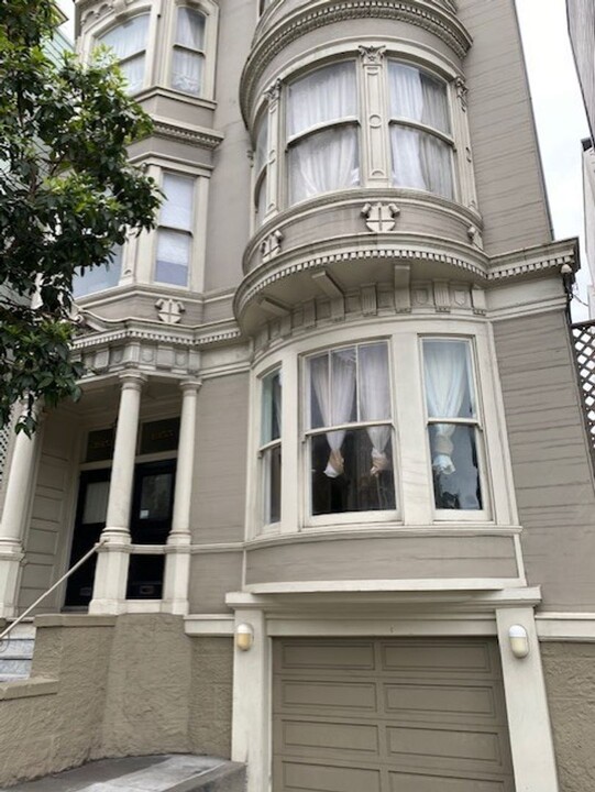 1957 Pine St in San Francisco, CA - Building Photo