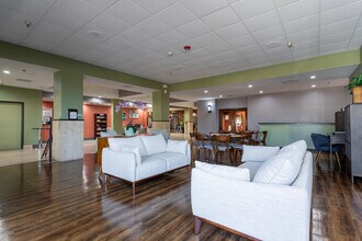 Hummingbird Senior Resort Independent Living in Sierra Vista, AZ - Foto de edificio - Interior Photo