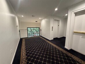 1308 Pine Heights Dr NE in Atlanta, GA - Building Photo - Building Photo