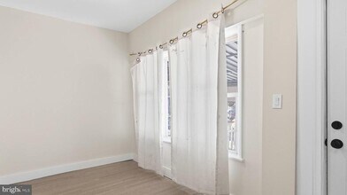 5981 N 21st St in Philadelphia, PA - Building Photo - Building Photo