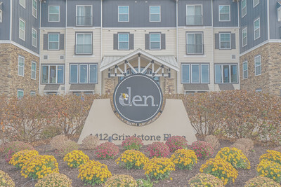 The Den in Columbia, MO - Foto de edificio