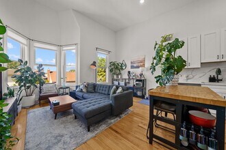 34 Van Reypen St in Jersey City, NJ - Building Photo - Building Photo