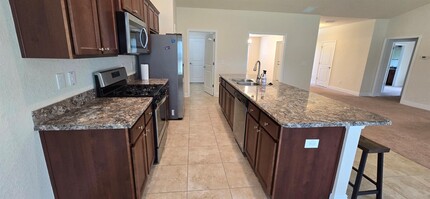 9800 Pepper Tree Trl in Wildwood, FL - Building Photo - Building Photo