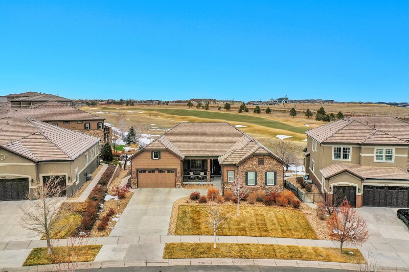 27615 E Moraine Dr in Aurora, CO - Building Photo