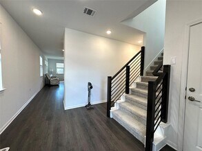 1606 Purple Martin Dr in Pflugerville, TX - Building Photo - Building Photo