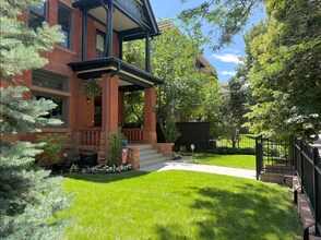1330 York St in Denver, CO - Building Photo - Building Photo