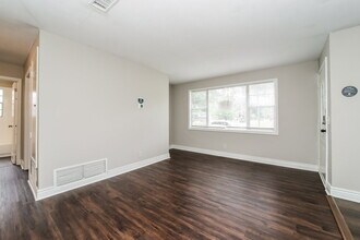 2227 Mc Carty Dr in Jacksonville, FL - Building Photo - Building Photo