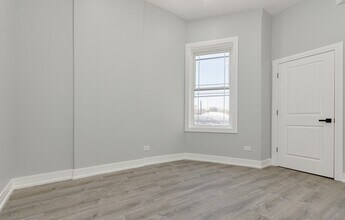 5444 S State St in Chicago, IL - Building Photo - Building Photo