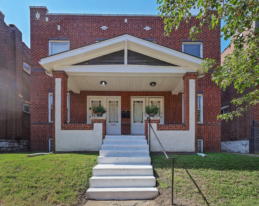 3337 Salena St in St. Louis, MO - Building Photo