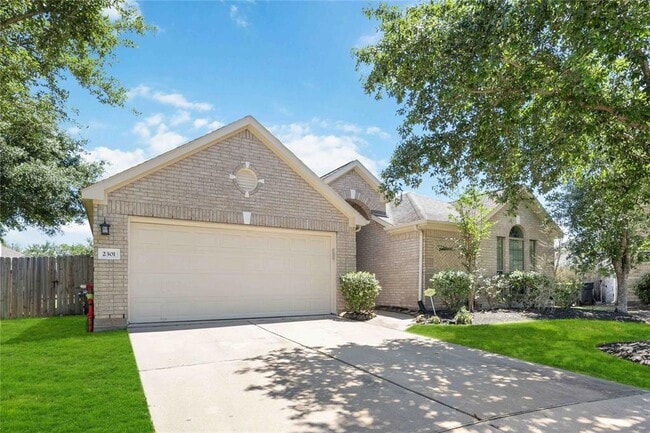 2301 Shadow Canyon Ct in Pearland, TX - Building Photo - Building Photo