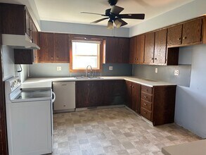 12083 Hall Ave in Northfield, MN - Building Photo - Building Photo