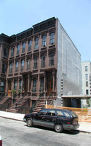 267 W 121st St in New York, NY - Building Photo