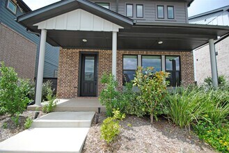 18643 Parkland Row Dr in Cypress, TX - Building Photo - Building Photo